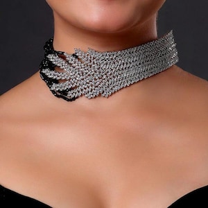 Choker Necklace Set with Leaf Design, Bridal Statement Jewellery for Weddings, Gift for Bride and Bridesmaids