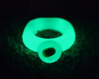 Glow in the Dark Glass Ring with Opal in glass marble