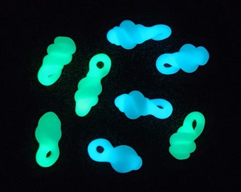ZU Glass Pendant Glow in the dark glass Tear Drop or Twist Tear Drop