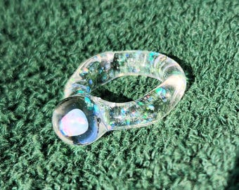 Opal Flake Band Glass Ring with 1 Opal in Marble Pyrex ZU Glass USA