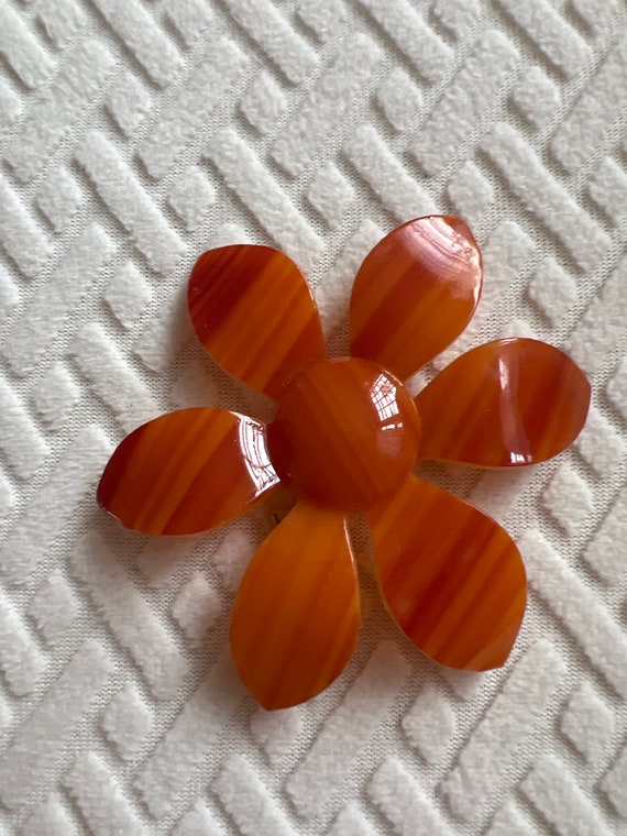 Vintage Mod Rootbeer Lucite Flower Pin