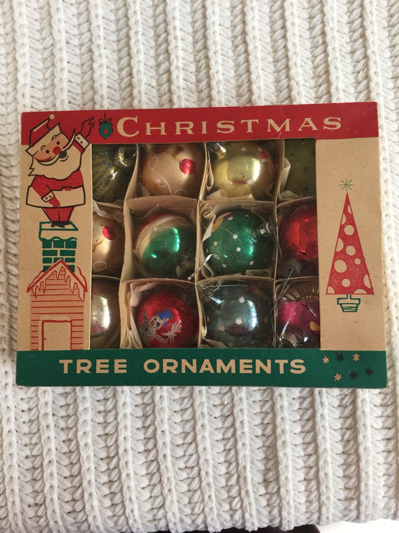 Vintage Boxed Set of 12 Germany Vhristmas Ornaments in Santa box mica /& indents included