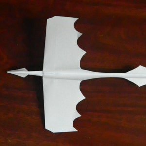 How to Make Flying Paper Dragons - Tak