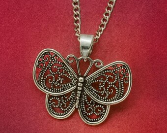Silver Butterfly Pendant Necklace, Filigree Boho Butterfly Jewelry, Handmade Silver Necklace, Everyday Necklace, Nature Gift for Her