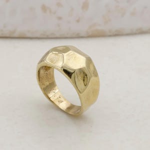 Chunky Hammered Brass Ring, Handmade Textured Ring, Modern Ring, Statement Ring, Indian vintage style, Everyday Ring, Gift For Her