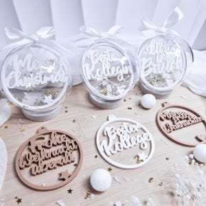 Fichier 3D - Boules de Noël à utiliser comme pendentifs et comme inserts pour boules transparentes, en 30 versions chacune.