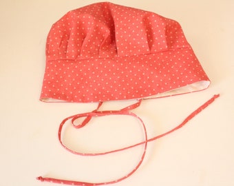 Ponytail Surgical Scrub Cap Beach Cap Bouffant Made in the USA By Black Licorice Bridal Couture Polka Dot Red Pink Salmon Peach Accessoires Hoeden & petten Operatiekapjes 