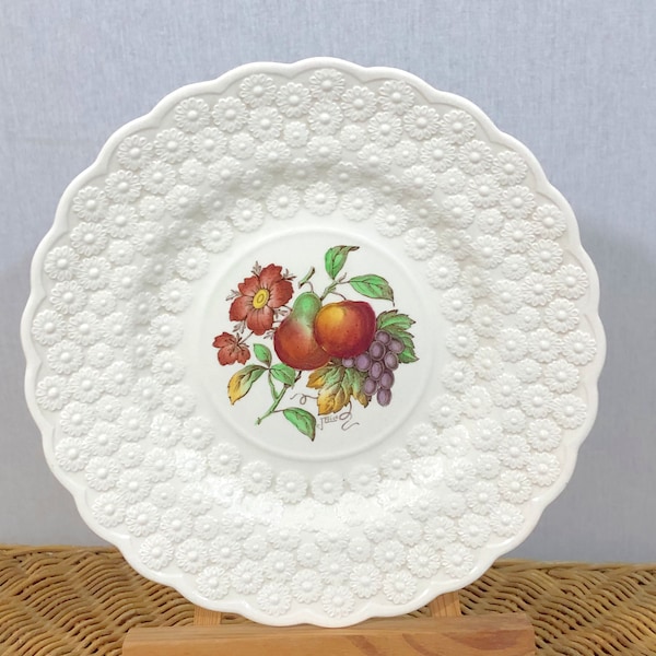 Copeland Spode Fruits & Flowers Raised Relief 9" Plate,