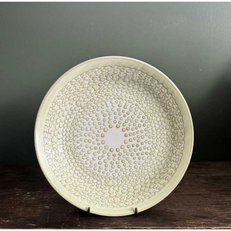 Anthropologie Japan Saiju Glazed Textured Porcelain 9 3/8" Green Plates bild 2