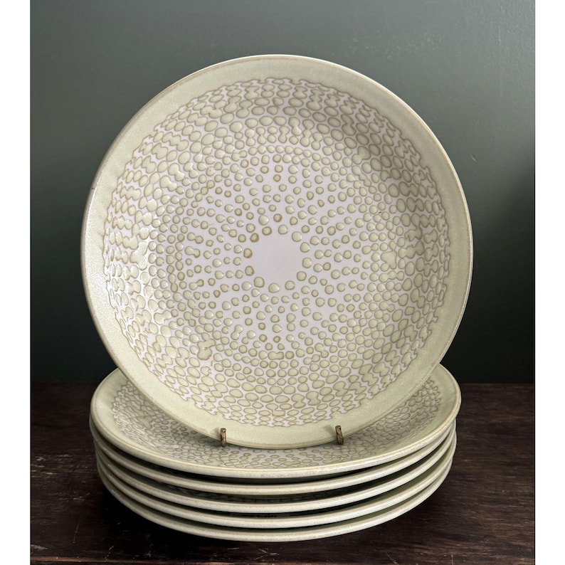 Anthropologie Japan Saiju Glazed Textured Porcelain 9 3/8" Green Plates bild 1