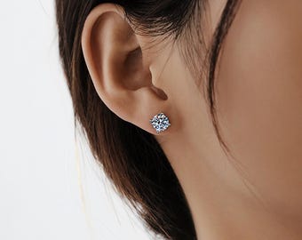 Pendientes de moissanita: plata de ley 925 con engaste de cuatro puntas