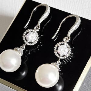 Pearl Bridal Chandelier Earrings, White Pearl Wedding Earrings, White Pearl Dangle Earrings, Pearl Wedding Bridal Jewelry Prom Pearl Earring