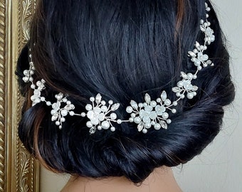 Pearl Crystal Bridal Hair Vine, Wedding Hair Piece, White Pearl Crystal Wreath, Bridal Floral Vine, Wedding Hair Jewelry, Hair Accessories
