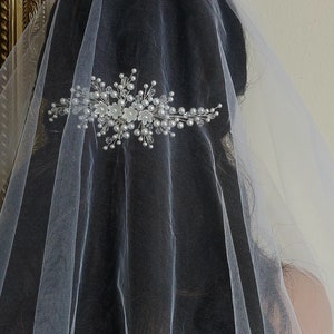 Bridal Pearl Hair Comb, White Pearl Crystal Hair Comb, Bridal Side Hair Comb, Wedding Headpiece, Bridal Pearl Hair Piece, Hair Accessories