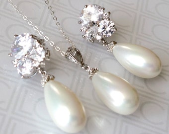 Pearl Bridal Jewelry Set, Wedding Teardrop Pearl Earrings Necklace Set, Pearlescent Large Pearl Set, Teardrop Pearl Earrings, Pearl Pendant