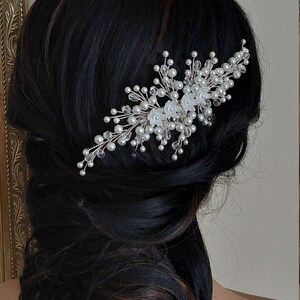 Bridal Pearl Hair Comb, White Pearl Crystal Hair Comb, Bridal Side Hair Comb, Wedding Headpiece, Bridal Pearl Hair Piece, Hair Accessories