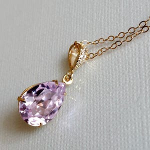 Lavender Crystal Necklace, Lilac Teardrop Wedding Necklace, Light Purple Crystal Bridesmaid Pendant, Wedding Violet Jewelry Prom Necklace