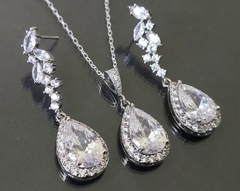 Crystal Teardrop Bridal Jewelry Set, CZ Earrings Pendant Set, Zirconia Chandelier Earrings, Wedding Crystal Necklace Set, Zirconia Jewelry