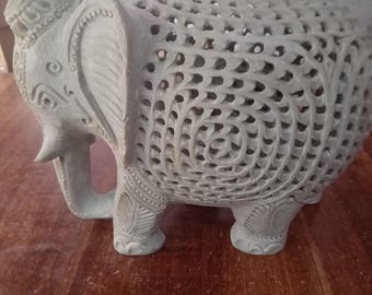 美しい白い大理石の象の置物5体セット。ギフト、装飾像、手彫りの像