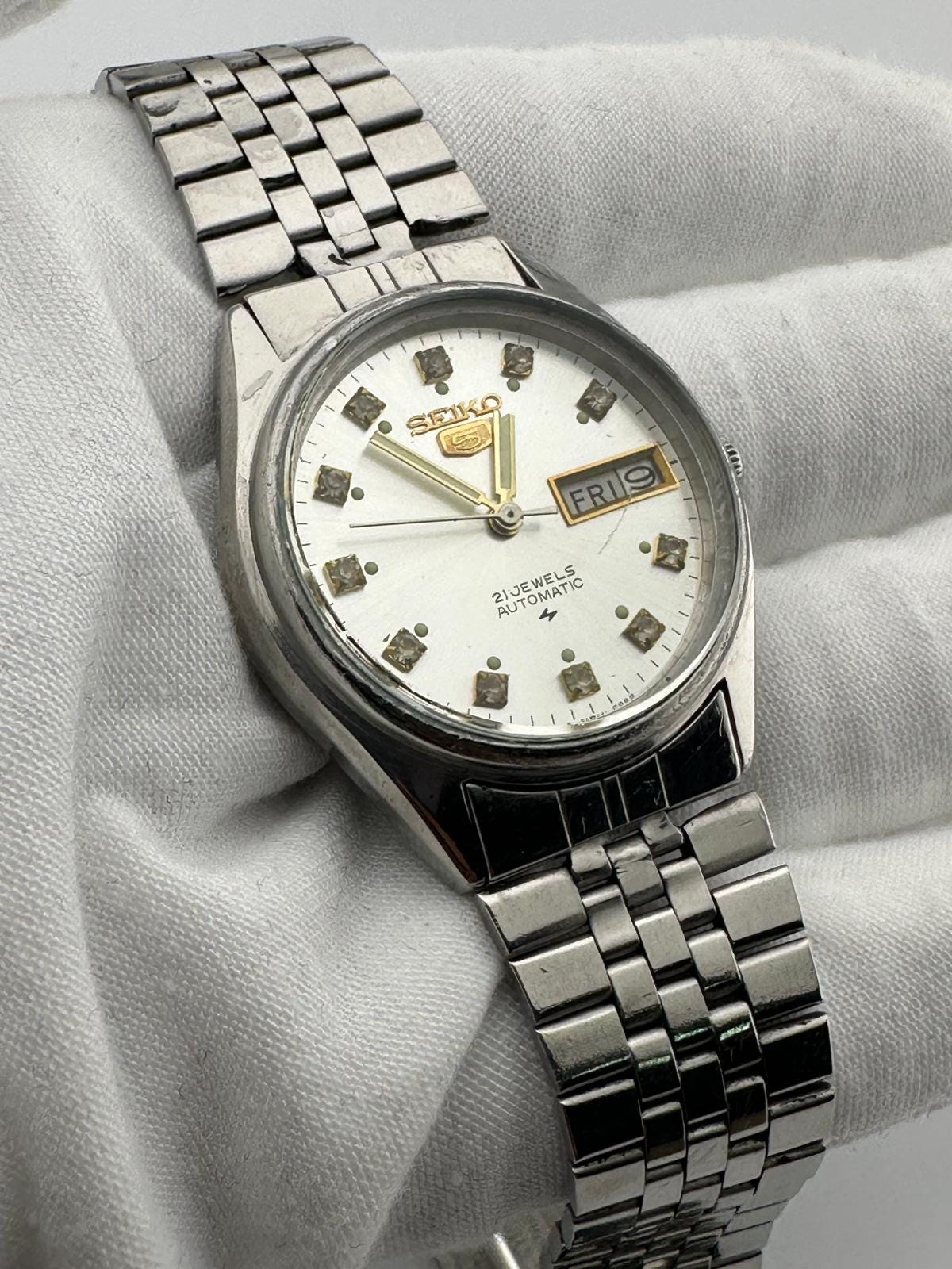 Seiko 5 Automatic - Vintage Wrist Watch - Made in Japan 21 Jewels