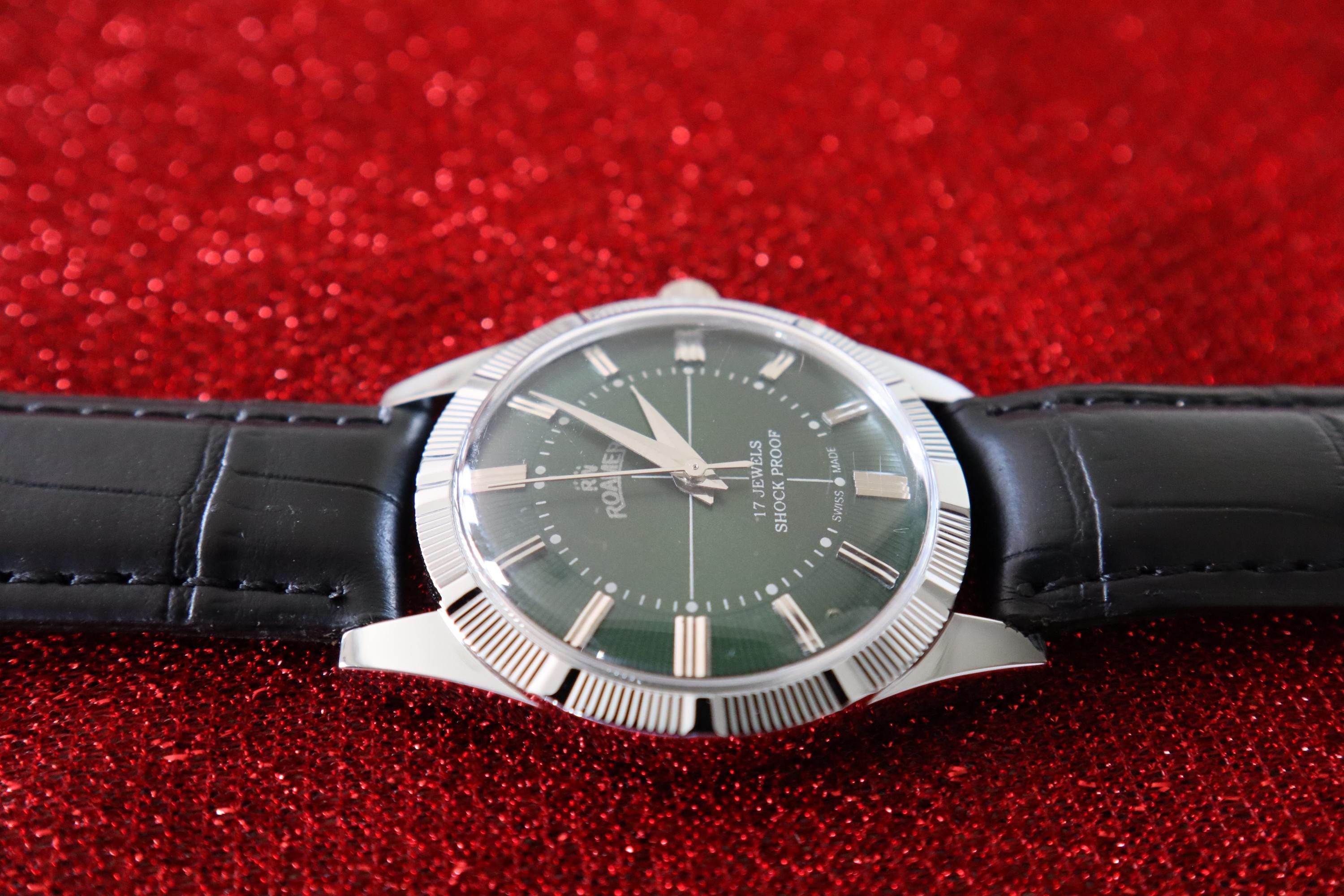 ローマービンテージ手巻時計　ROAMER　17石 ヴィンテージ ローマー 17石 耐衝撃、スイス製 専門修復済み：手巻き