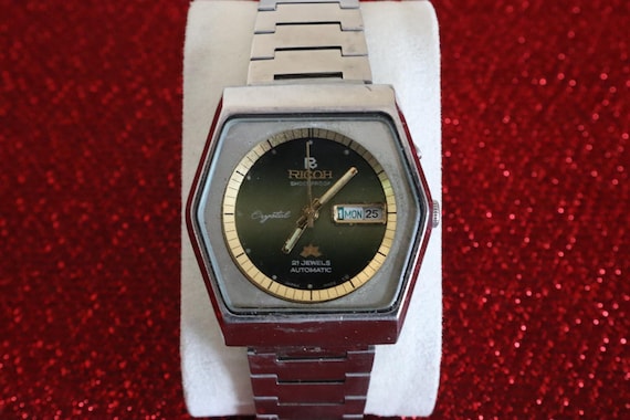Ricoh Shockproof Automatic 21 Jewels - Vintage Wrist Watch - Made