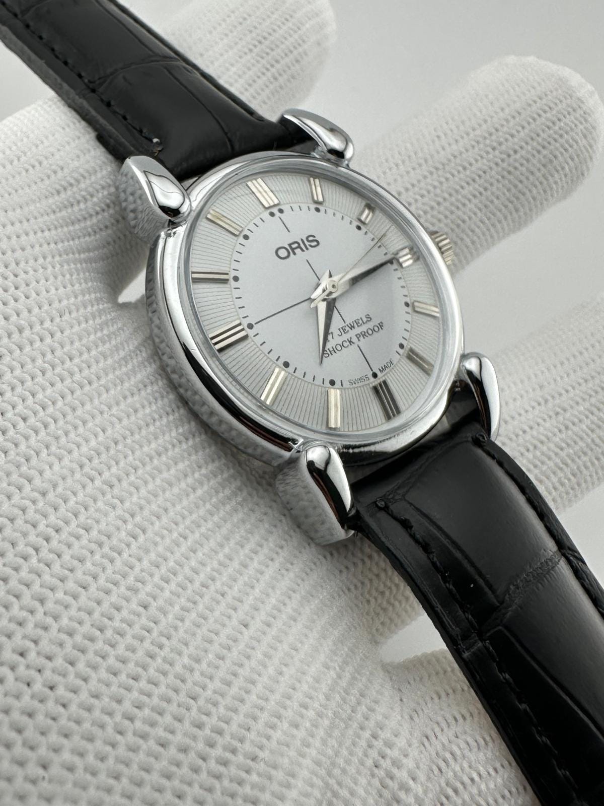 Swiss made 17 jewels - Etsy 日本