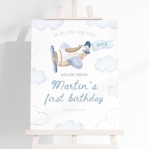 Placa de boas-vindas para o primeiro aniversário do avião azul | Cartaz de boas-vindas para o aniversário do avião | Decoração de aniversário Time Flys | Placa de aniversário do primeiro voo do menino | BR1
