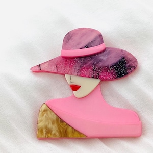 broche femme rose, accessoire tendance, broche fantaisie chic