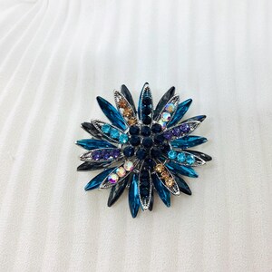 Broche Fleur Strass Pour Femme - Accessoire Brillant En Alliage Pour Manteau, Robe Ou Sac - 3