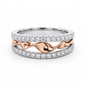 In het lab gekweekte diamanten golftrouwring, gedraaide gouden ring