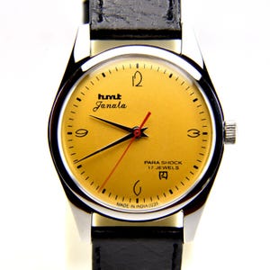 Vintage HMT Janta Mechanical Watch: 17 Jewels, Yellow Dial, 36mm