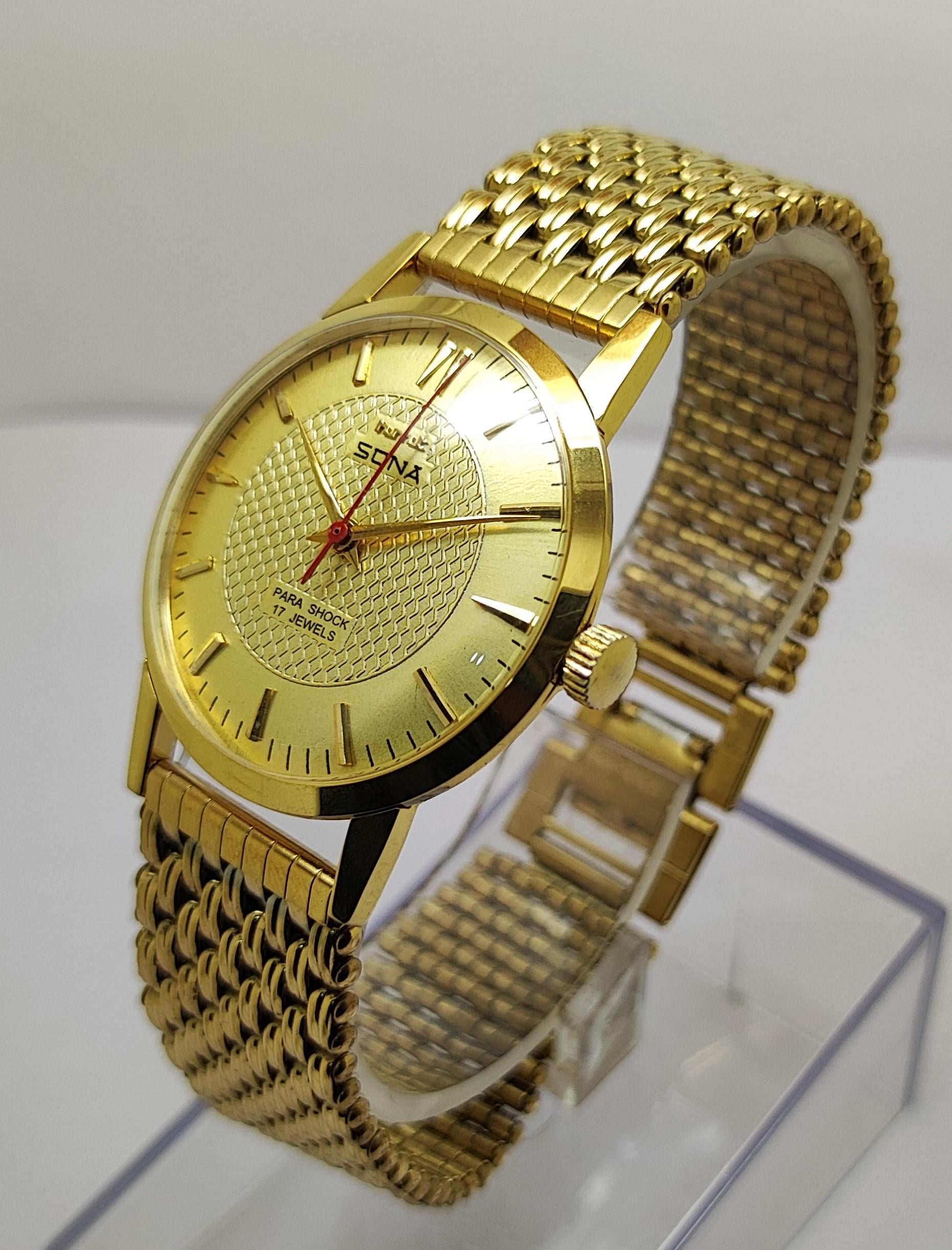 ◇HMT SONA 手巻き 腕時計 パラショック 17石　金色 お得 極上☆HMT SONA 手巻き 機械式 腕時計 デッドストック 白