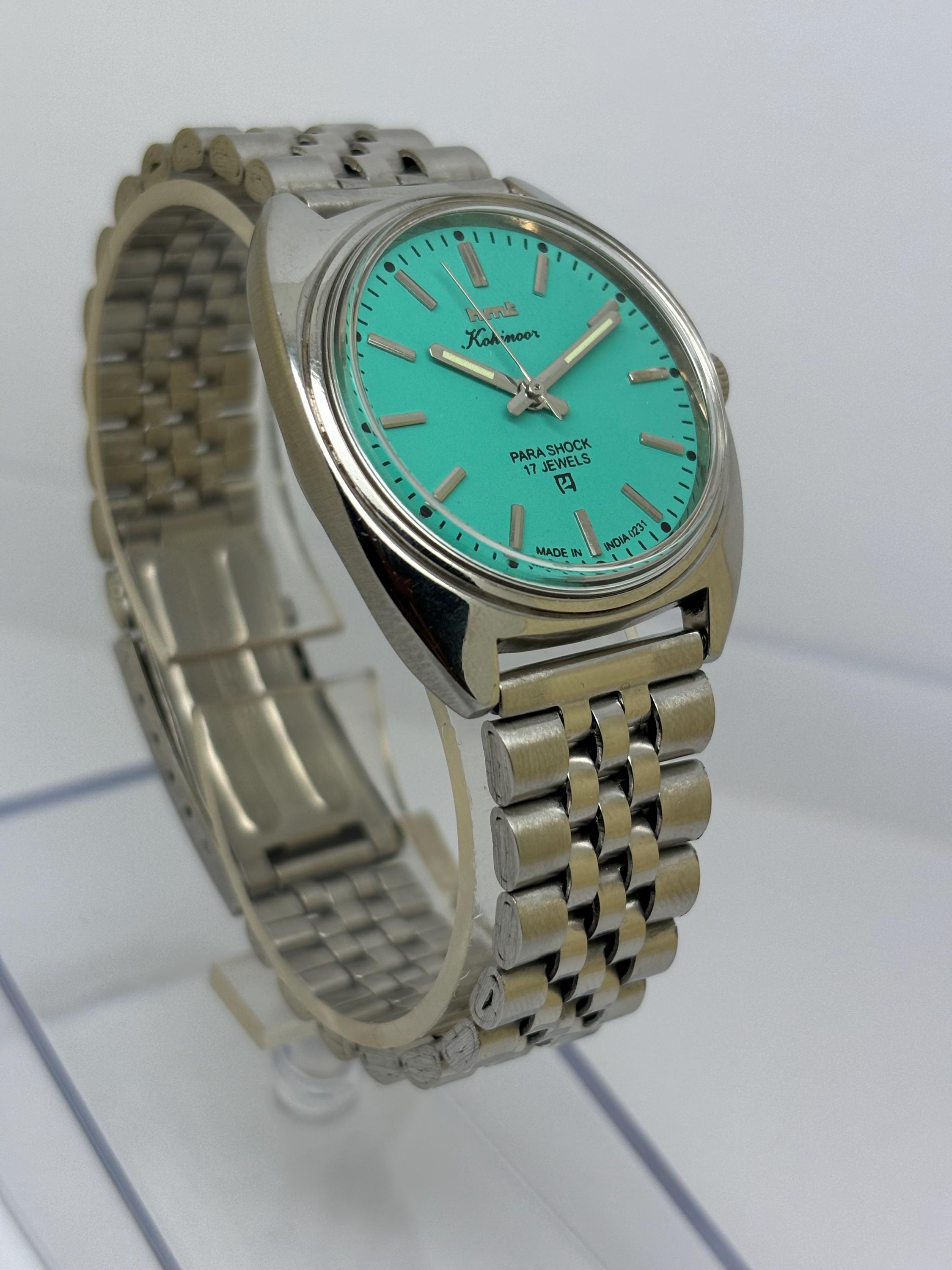 Montre Vintage STAINLESS STEEL BACK Grise - Cadran 24h, Calendrier, Unisexe, Occasion