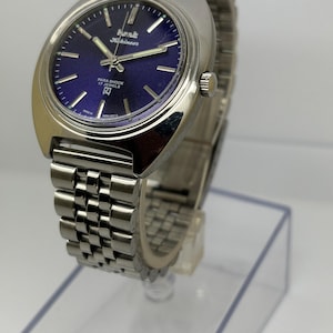 Vintage HMT Kohinoor Hand-Winding Watch: Refurbished Blue Dial, 17 Jewels