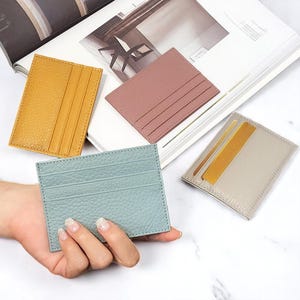 Personalized Genuine Leather Card Holder – Slim Wallet with Initials – Personalized Credit Card Wallet – Unisex Gift for Him or Her