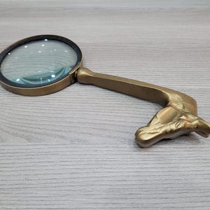 Lente d'ingrandimento a forma di cavallo in ottone anticato, realizzata a mano da Emporio Handicraft, 9 pollici