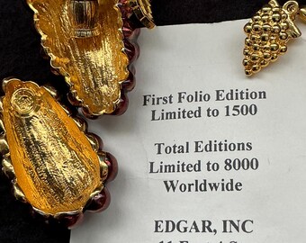 Edgar Berebi Limited Edition Grape Trinket Box with Mini Chianti Bottle & Charm