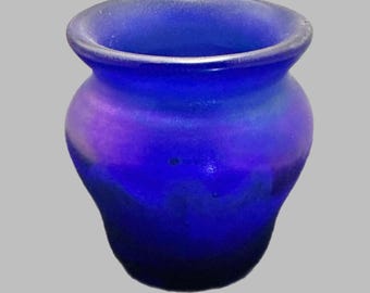 Cobalt Art Glass Vase Signed Linda Lazzoni 1978 Hand Blown Iridescent Studio Glass
