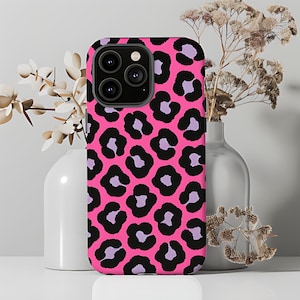 Pink Leopard Print Phone Case, Y2K Baddie Aesthetic, Bubblegum Pink, Holographic Cheetah Design, Trendy 2000s iPhone Case for Gen Z