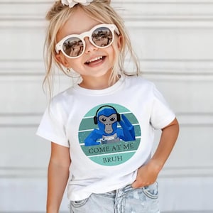 Come At Me Bruh Gorilla Tag T-Shirt – Funny VR Gamer Shirt for Kids, Teens & Adults – Monkey Game Meme Tee Gift