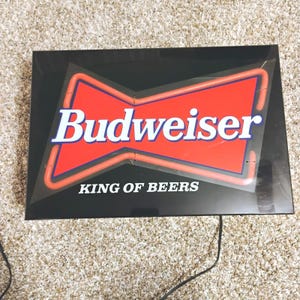 ビンテージ Budweiserバドワイザー ライトサイン Budweiser LIGHT ライトサイン 70年代のbeer系アイテムによく見
