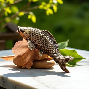 Handmade Brass Fish Figurine: Vintage-Style Coastal Decor Sculpture