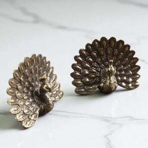 Brass Peacock Figurine: Retro Desk & Home Decor