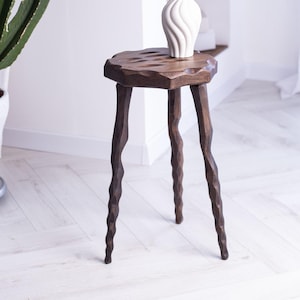 Plant Riser Stand, Cherry Wood Display Pedestal, Tripod Plant Stand