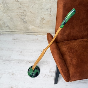 Natural wooden shoe accessories, custom shoe spoon, hanging shoe horn, long shoehorn, welcome home gift, home decor items, new home gift