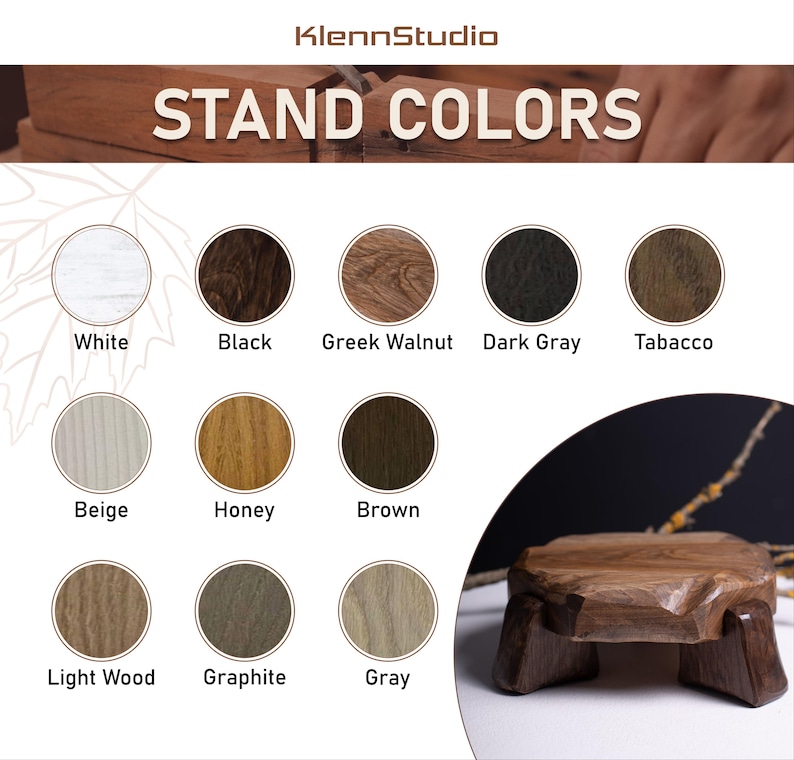 Puede incluir: Se muestra un expositor de madera con un dise&ntilde;o geom&eacute;trico, junto con una carta de colores de opciones de tinte para madera. La carta incluye colores como blanco, negro, gris y marr&oacute;n. El texto "STAND COLORS" se muestra en la parte superior.