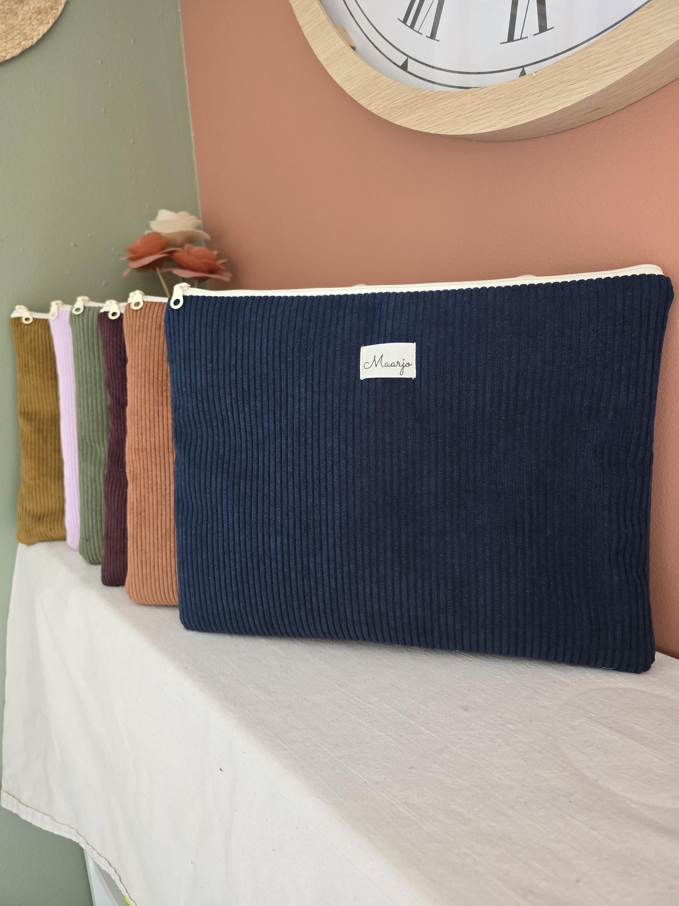 ノートパソコン用スリーブ - Etsy 日本