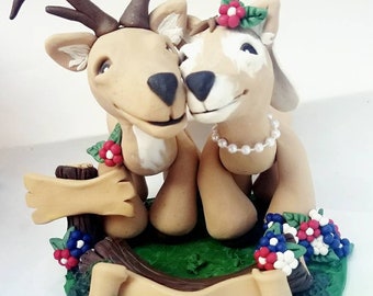 Cake Topper Deer Wedding, Doe and Buck, Bride and Groom, Bridal Shower Gift, Custom cake Topper, Redneck Wedding, Hunter Wedding Cake