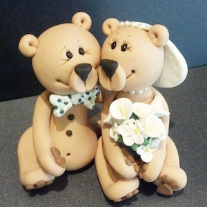Cake Topper Bears Wedding, Bear Bride and Groom, Bridal Shower Gift, Custom Cake Topper, Bear Wedding, Bear Themed Wedding Party, Baby Bear